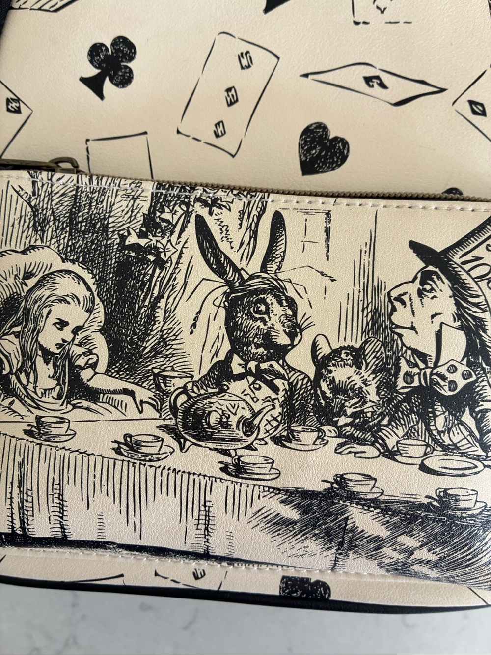 Loungefly Disney Alice in Wonderland - Tea Party Books a million Exclusive set 🖤 - Picture 4 of 10